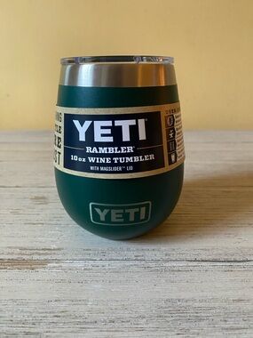Yeti Rambler 10oz Wine Tumbler-Black Forest Green